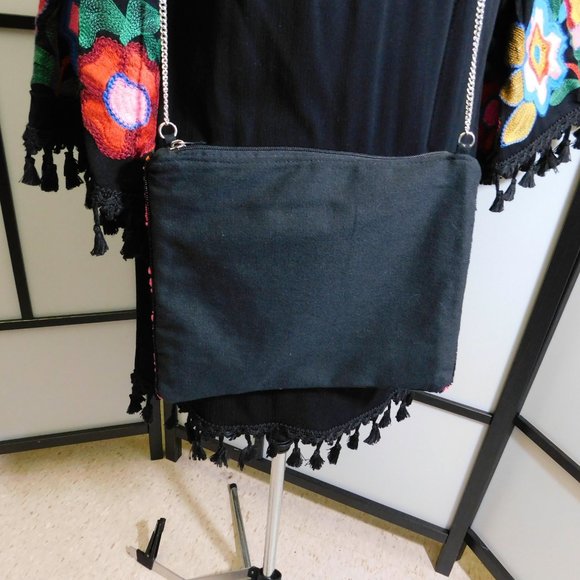 WOW Beaded Cross Body Purse Flat Black - Picture 3 of 6